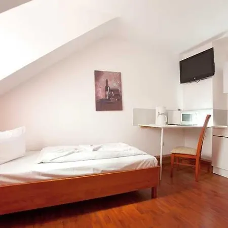 Flößerstube 3*