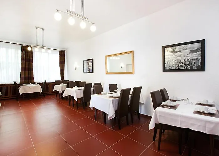 Ξενοδοχείο Jasmin Πφορτζχάιμ