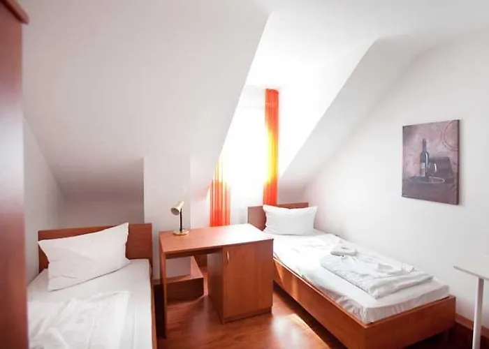 Jasmin Szálloda Pforzheim